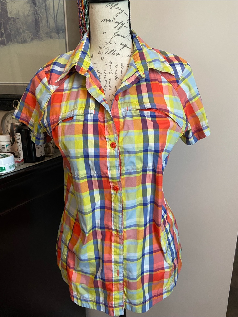 Columbia Multicolor Plaid Short-Sleeve Button-Down Shirt - Picture 1 of 4